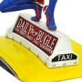 SPIDER-MAN ON TAXI MARVEL GALLERY PS4 PVC DIORAMA FROM DIAMOND SELECT TOYS